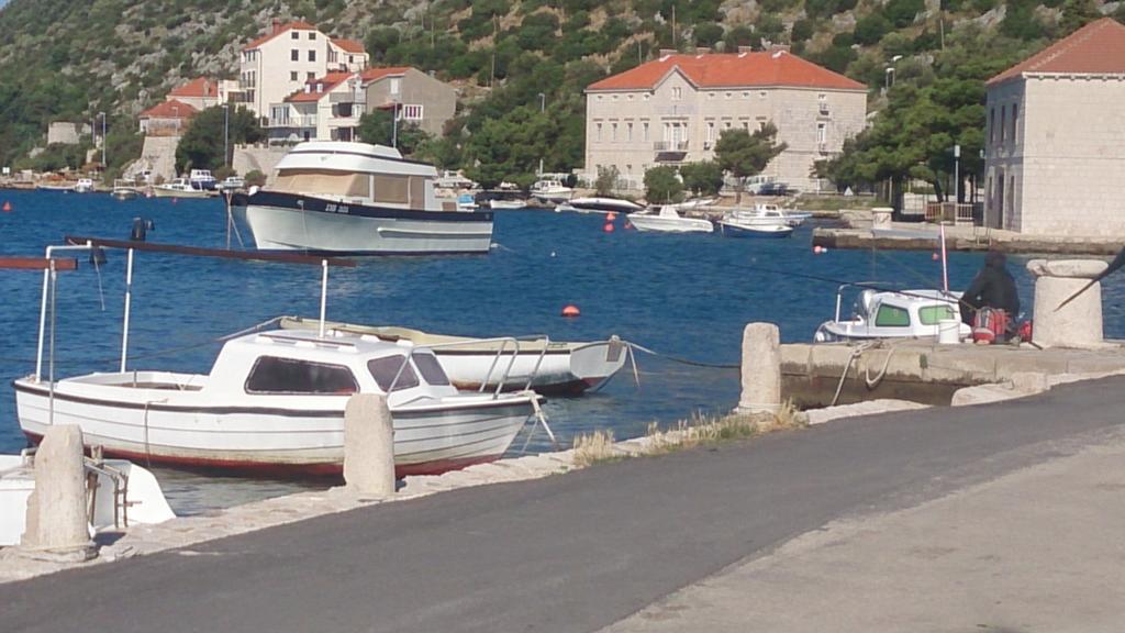 Apartments Suton Mokošica Стая снимка