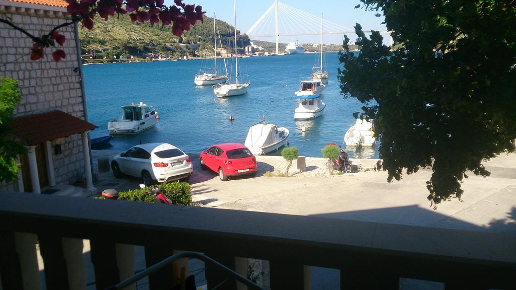 Apartments Suton Mokošica Екстериор снимка