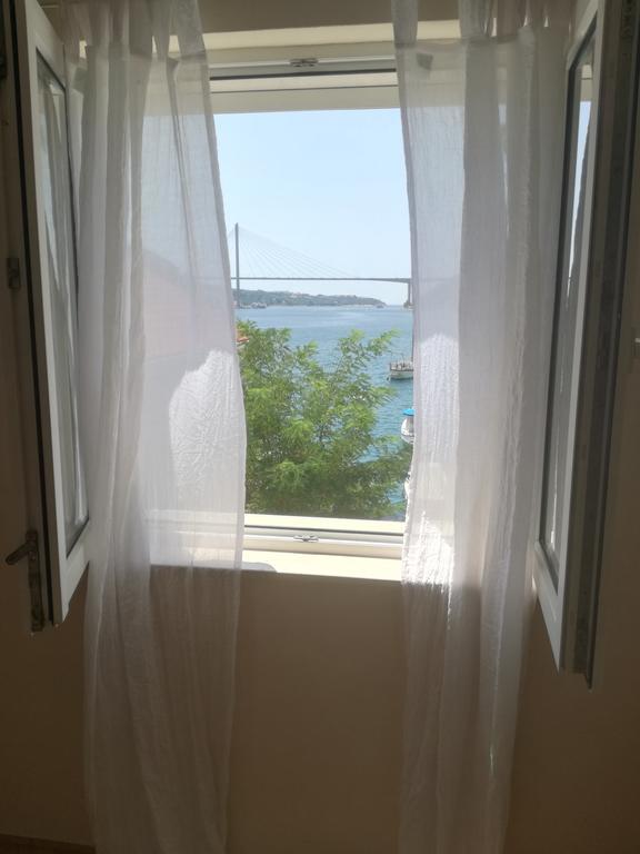 Apartments Suton Mokošica Екстериор снимка